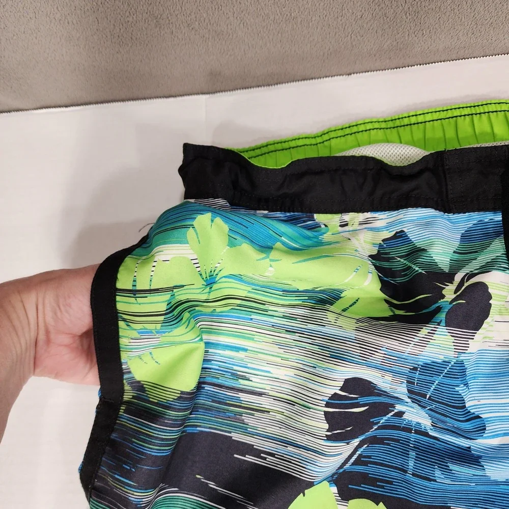 Speedo Swim Trunks sz XXL Men Floral Blue Green Black White Mesh Lined 40